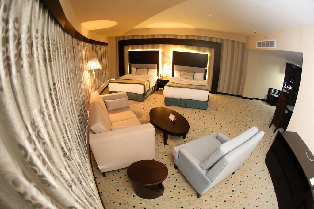 Palestine Plaza Hotel Ramallah Room photo